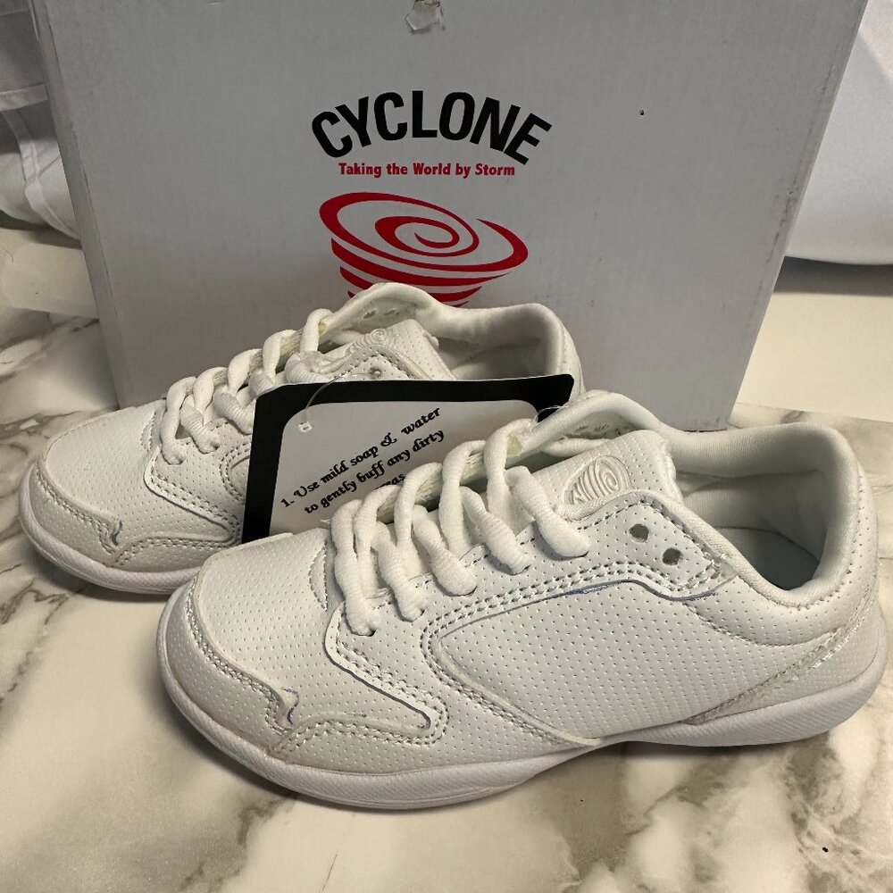 Cheer Shoes No limit Cyclone Y12
